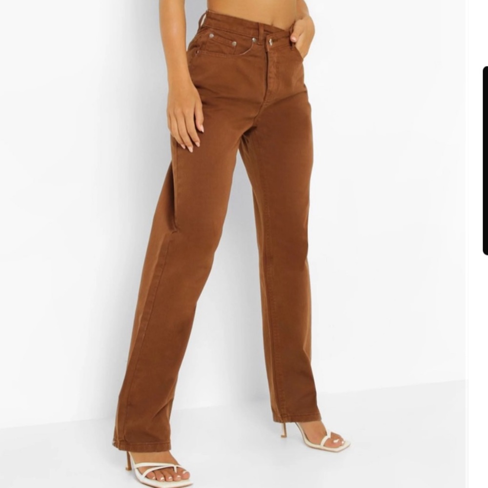 Brown asymmetric fastening straight leg jeans! Never worn!